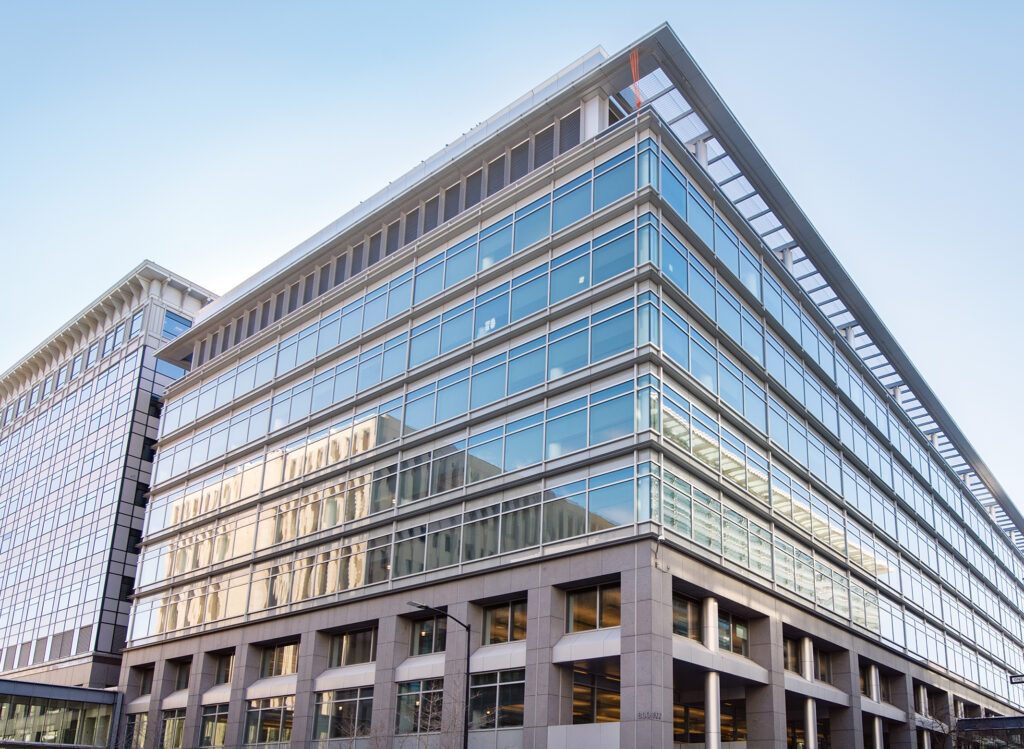 Wells Fargo 800 Walnut 2