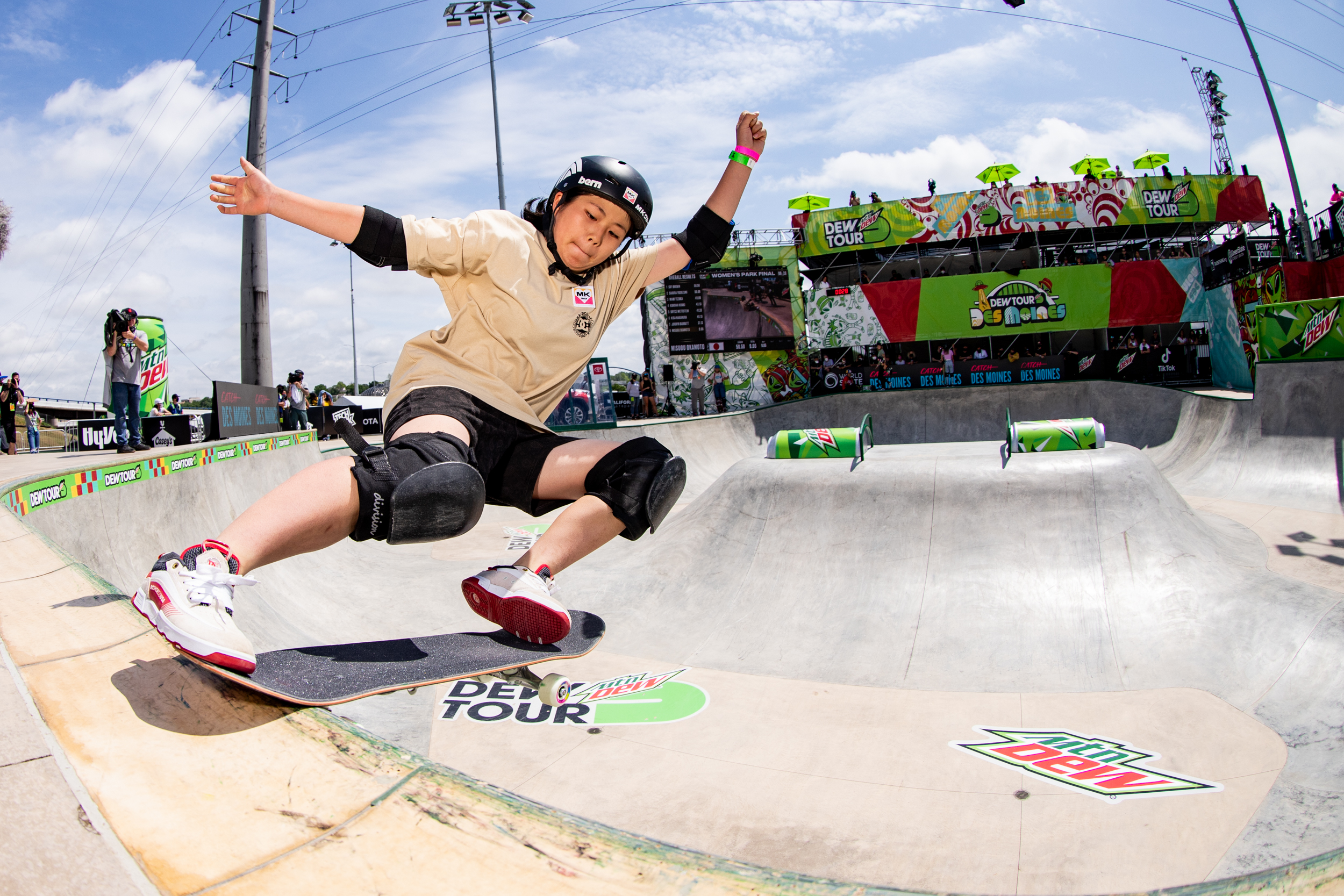 Dew tour skater
