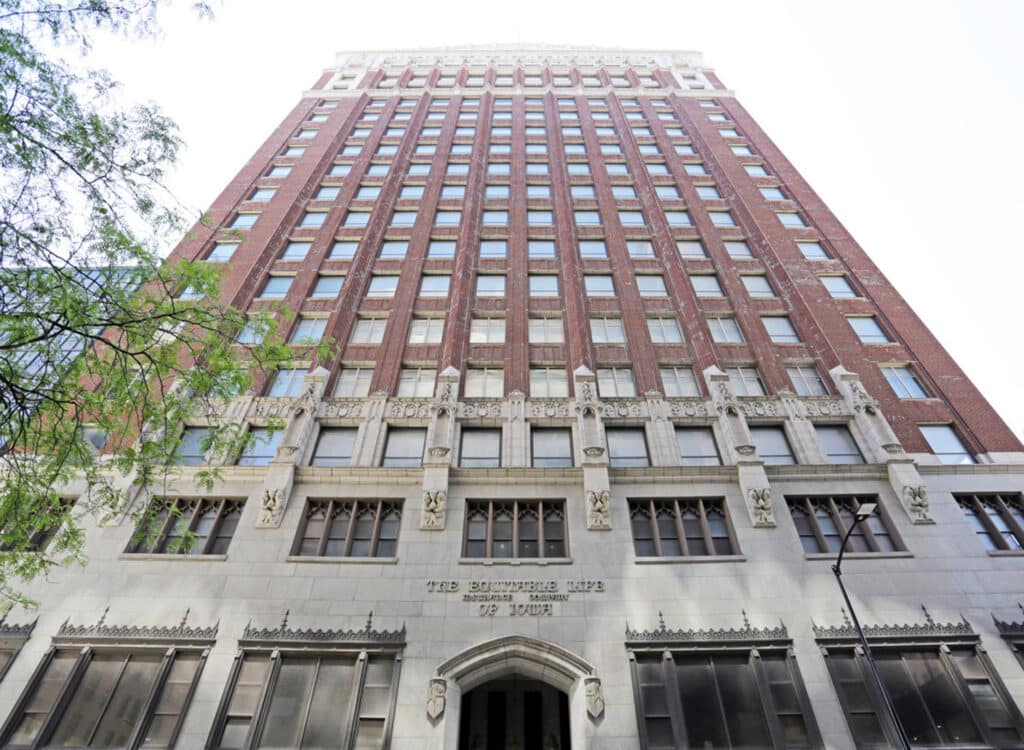 the equitable building now open des moines ia building