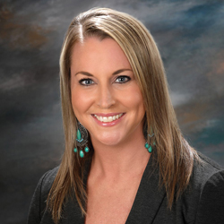 Tiffany Luing headshot