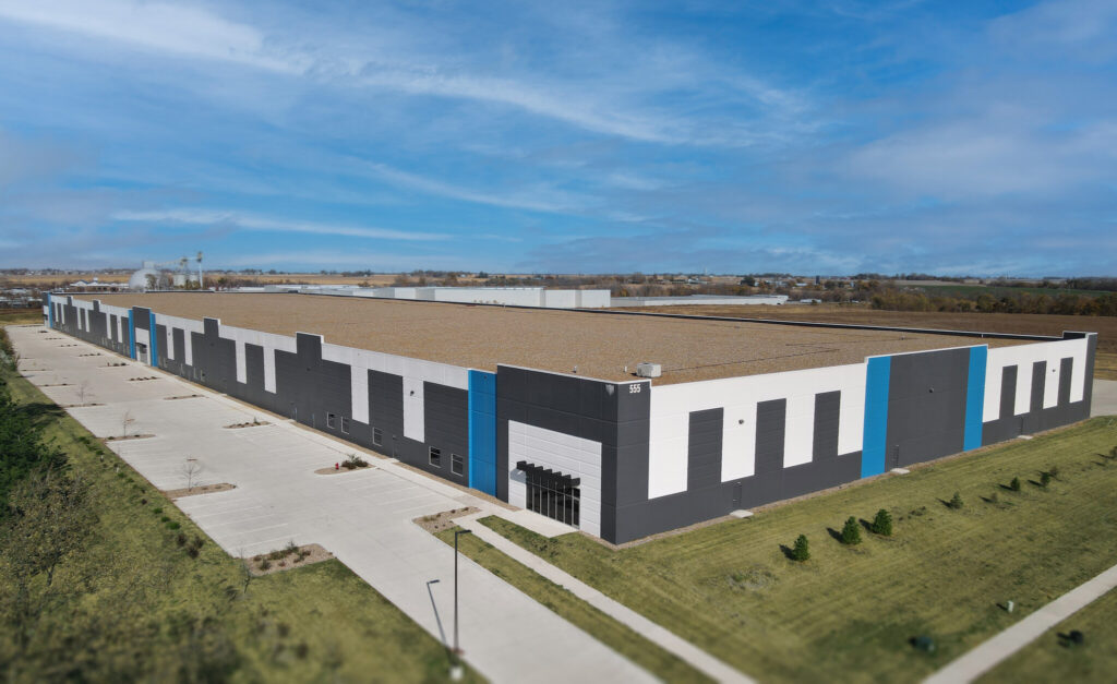 Deere altoona warehouse